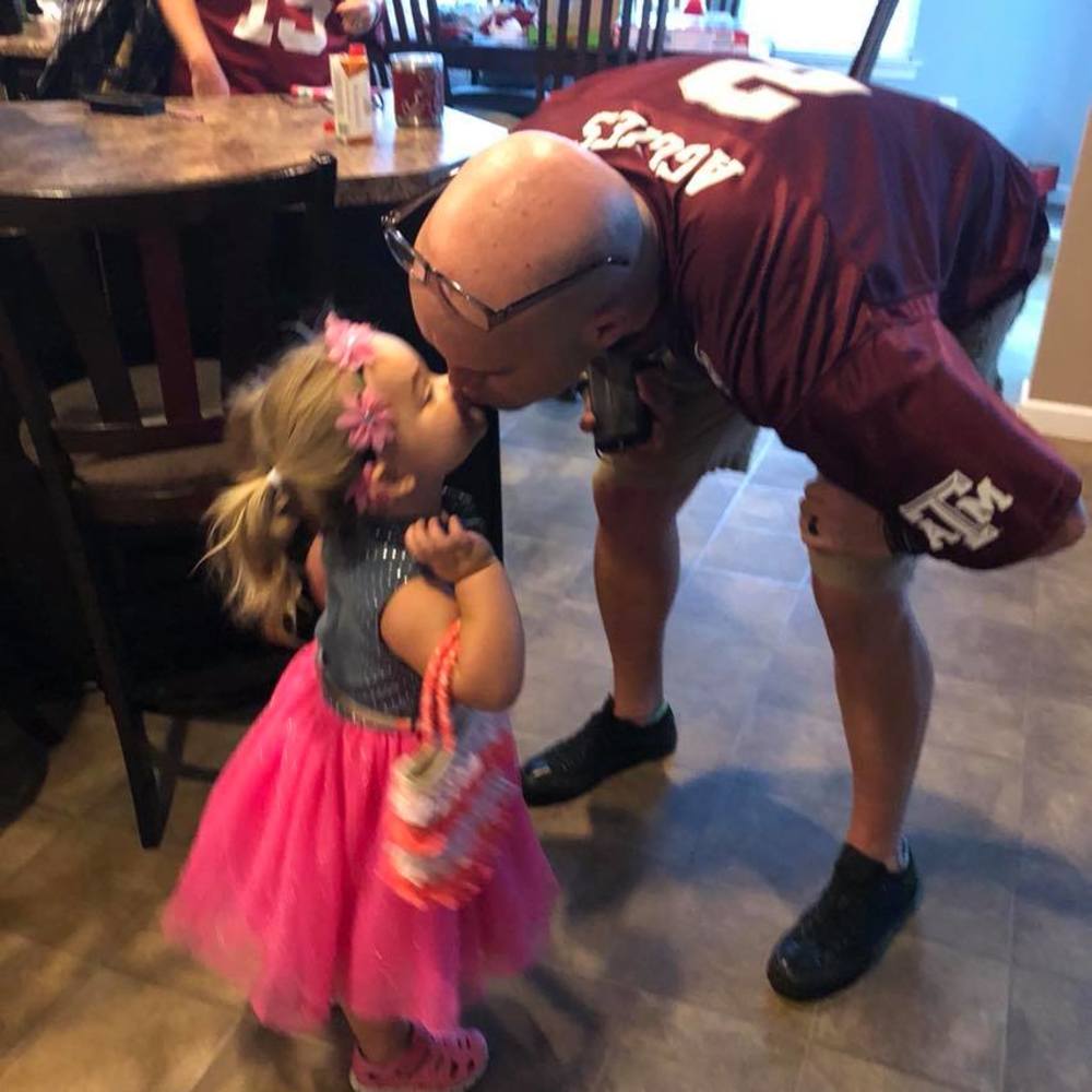 Meet your Posher, Larry